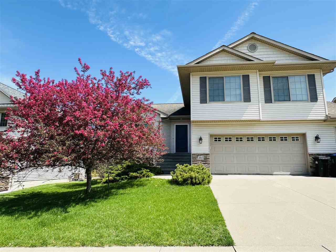 2513 Belmont Drive Coralville IA 52241