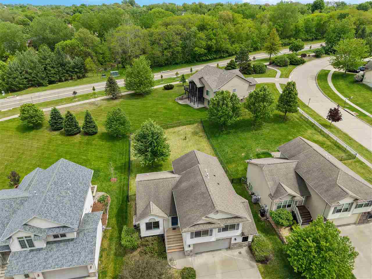 2513 Belmont Drive Coralville IA 52241