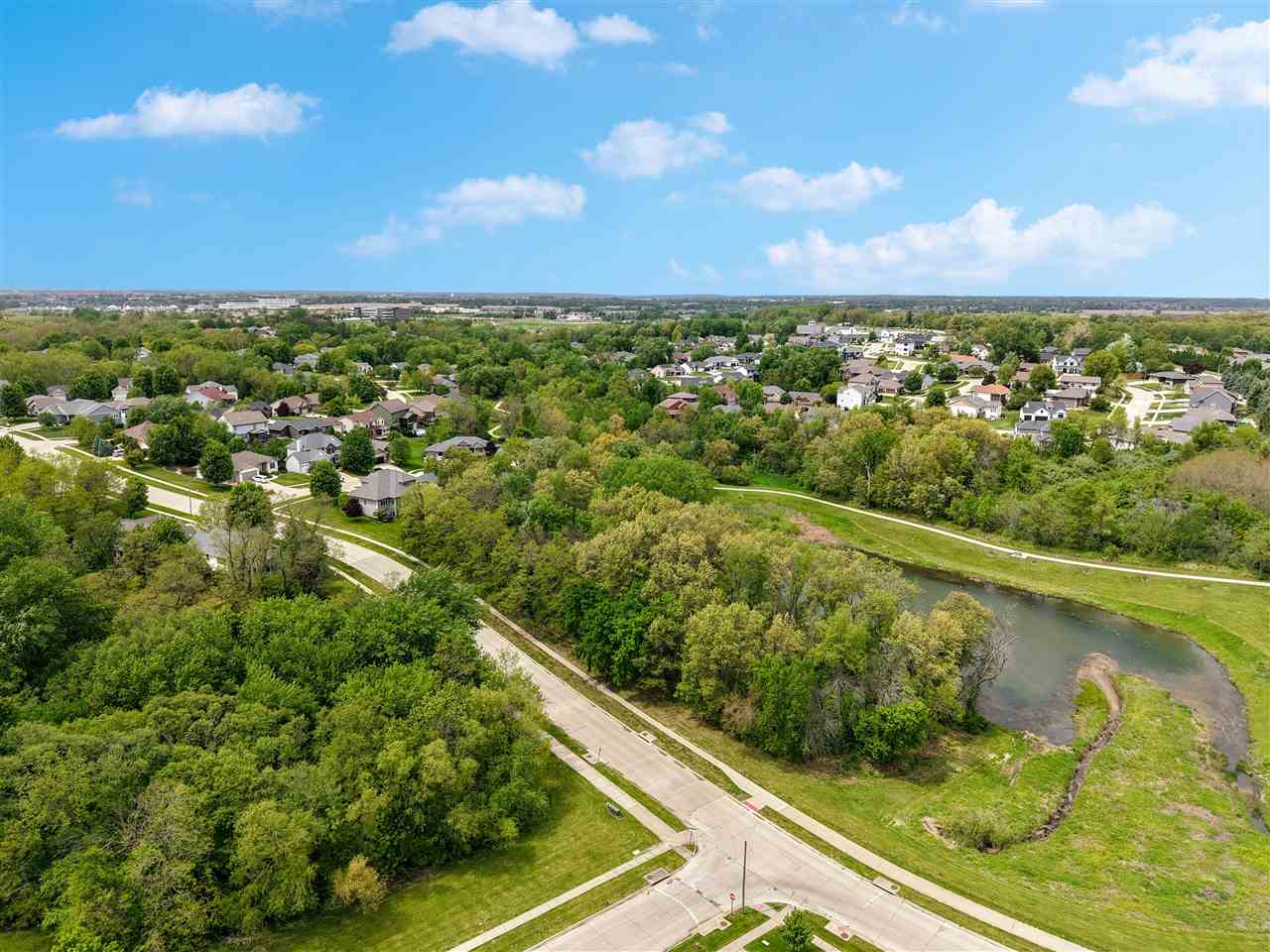 2513 Belmont Drive Coralville IA 52241