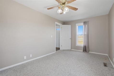 2789 Highway 22 Riverside IA 52327