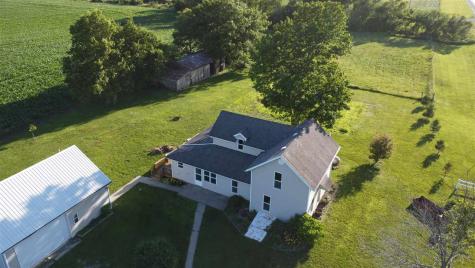 2789 Highway 22 Riverside IA 52327