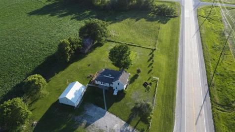2789 Highway 22 Riverside IA 52327