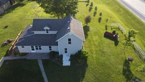 2789 Highway 22 Riverside IA 52327