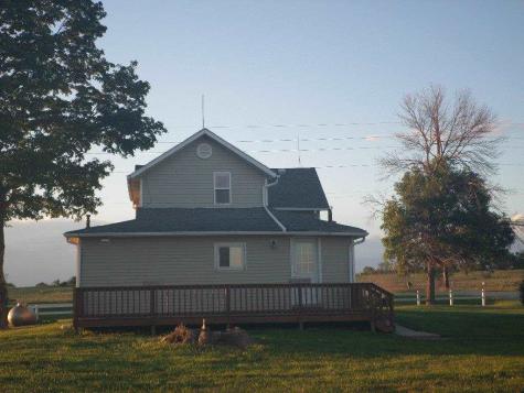 2789 Highway 22 Riverside IA 52327