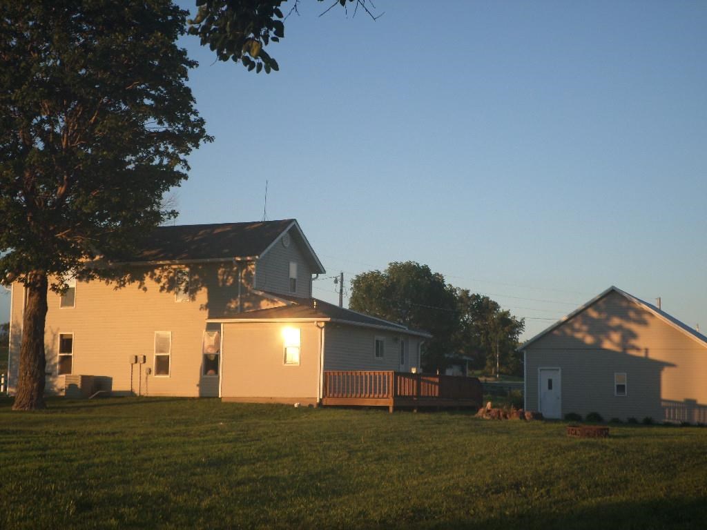 2789 Highway 22 Riverside IA 52327