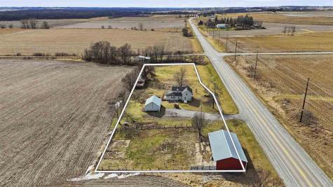 2789 Highway 22 Riverside IA 52327
