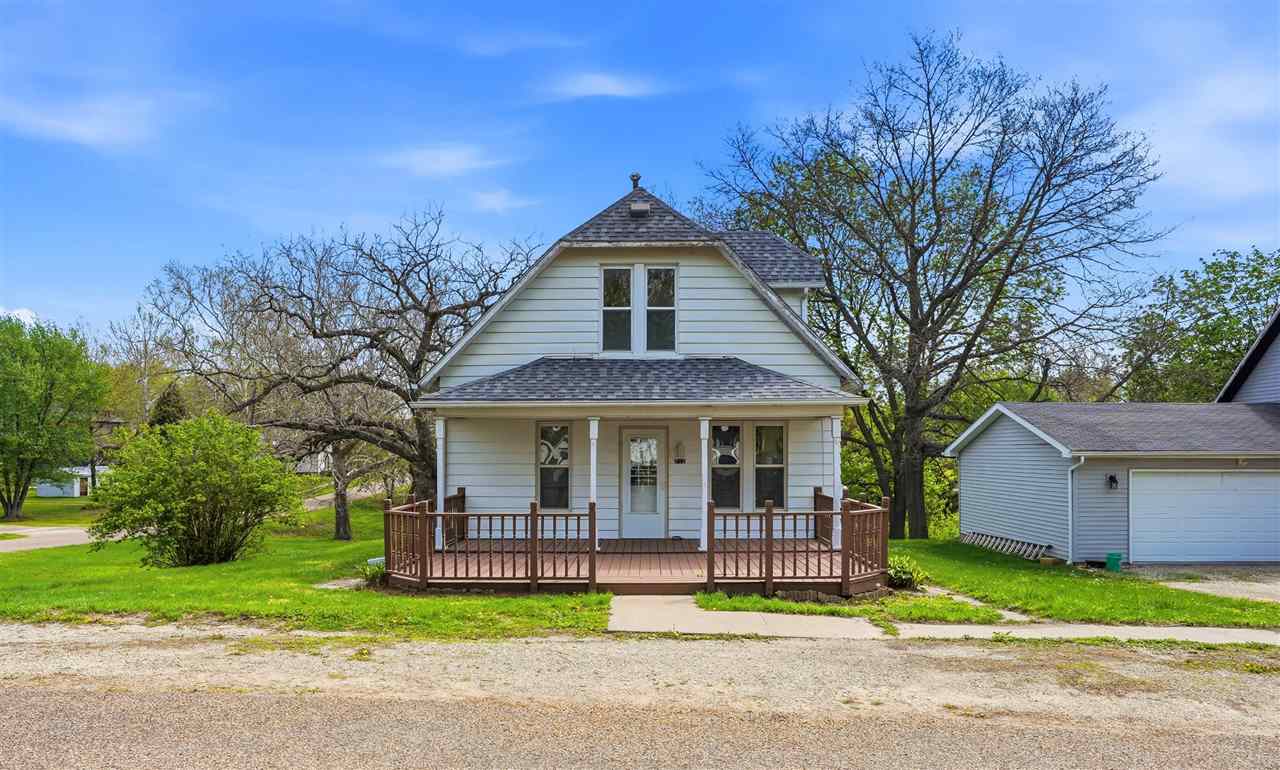 712 10th Avenue Wellman IA 52356