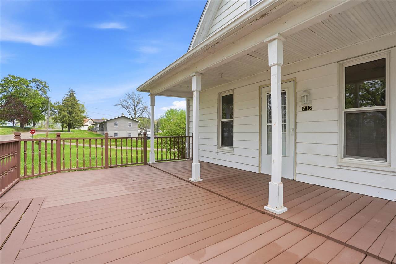 712 10th Avenue Wellman IA 52356