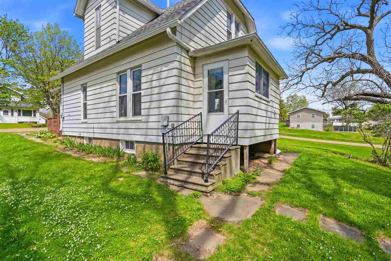712 10th Avenue Wellman IA 52356