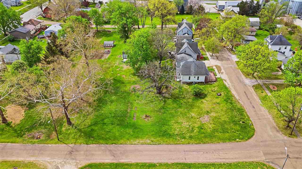 712 10th Avenue Wellman IA 52356