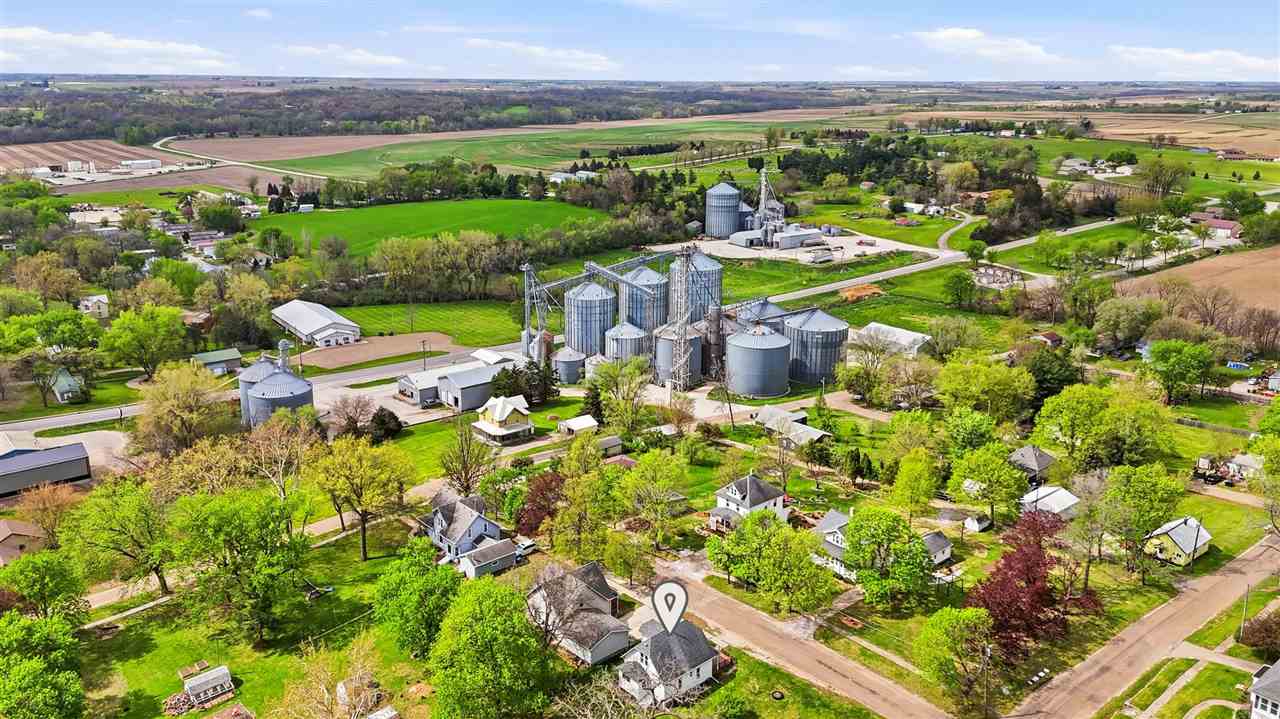 712 10th Avenue Wellman IA 52356