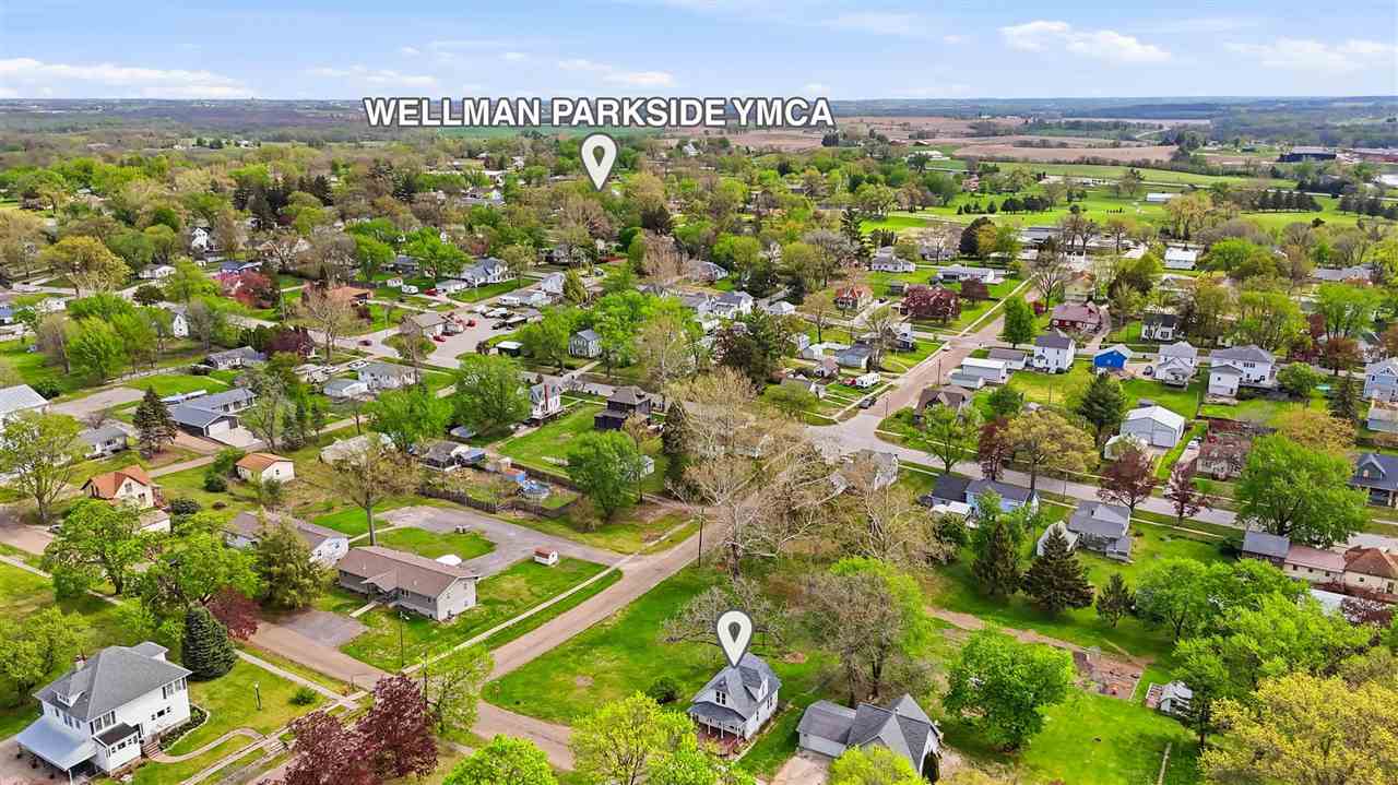 712 10th Avenue Wellman IA 52356