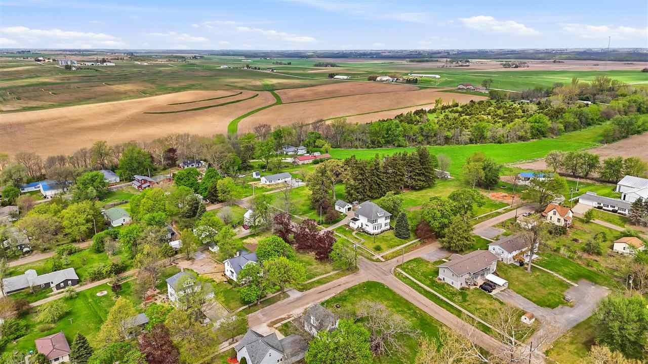 712 10th Avenue Wellman IA 52356