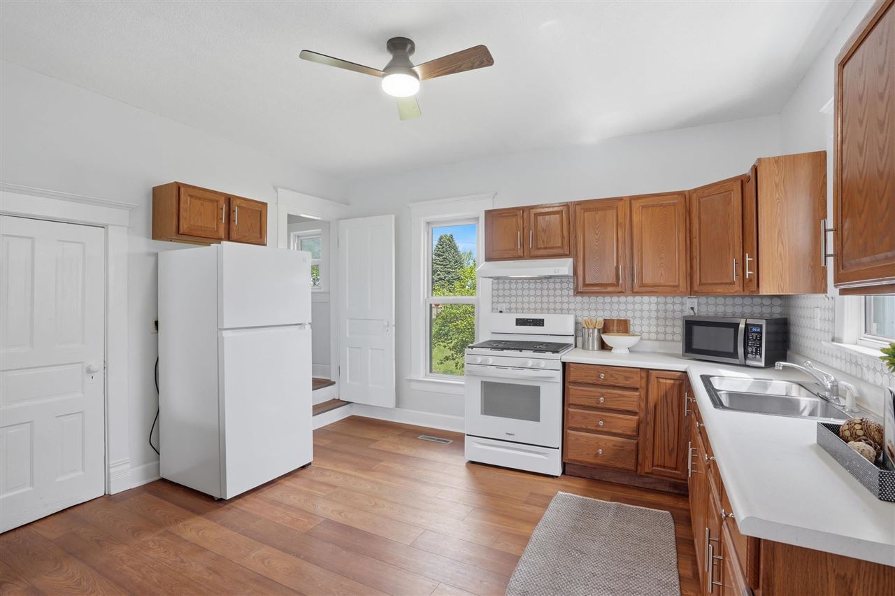 712 10th Avenue Wellman IA 52356