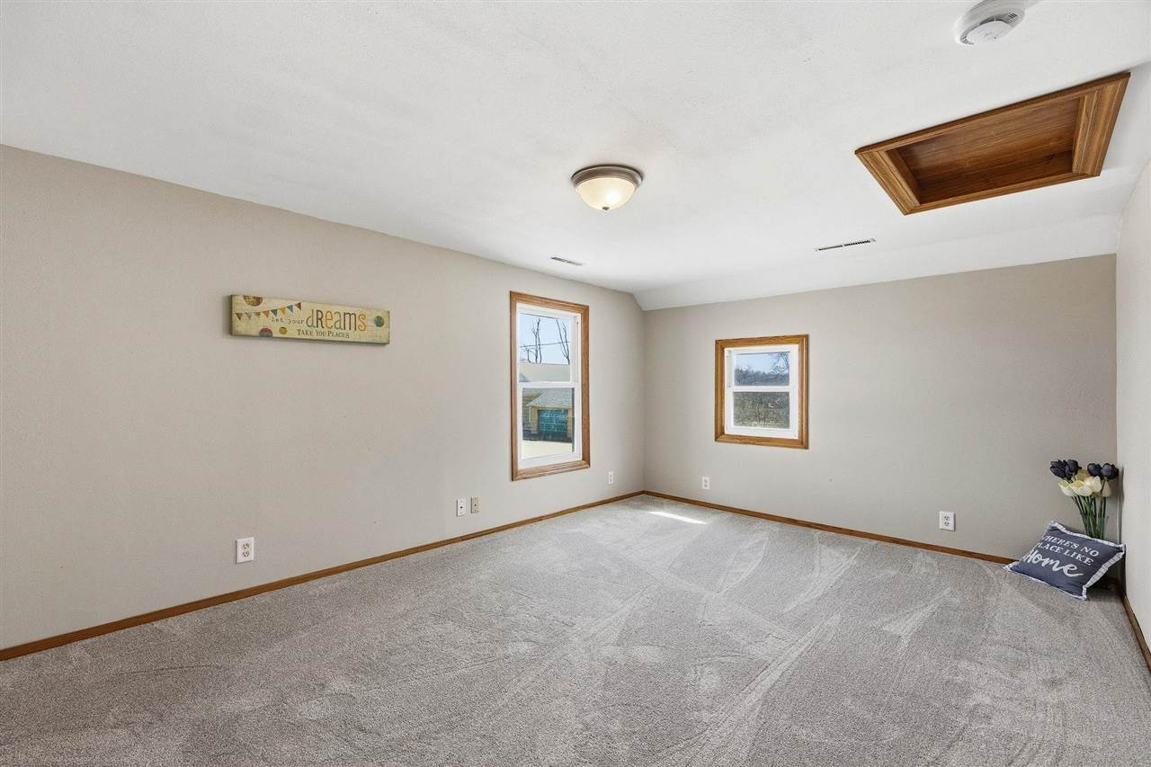 411 Johnson Drive Toddville IA 52341