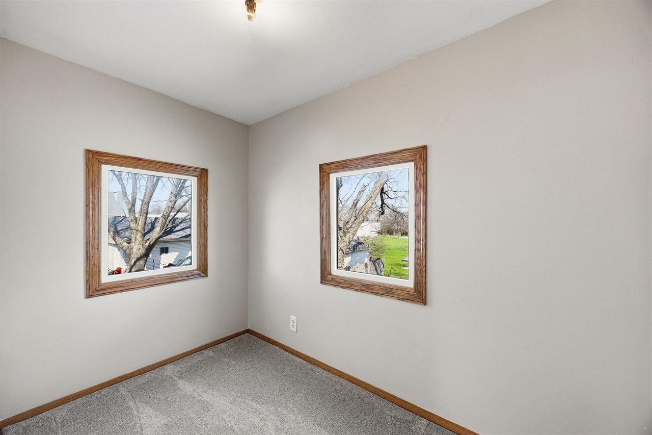 411 Johnson Drive Toddville IA 52341