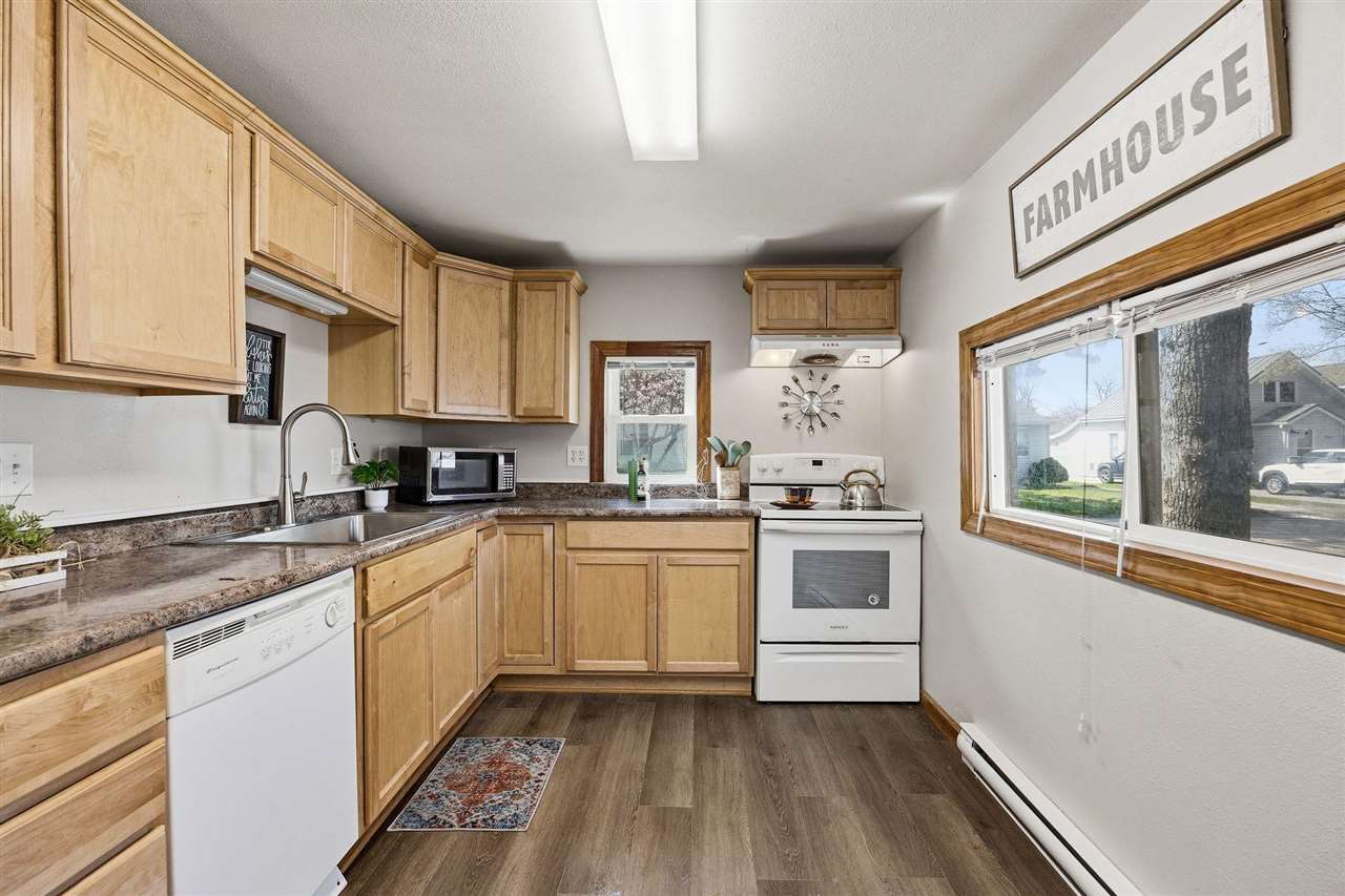 411 Johnson Drive Toddville IA 52341