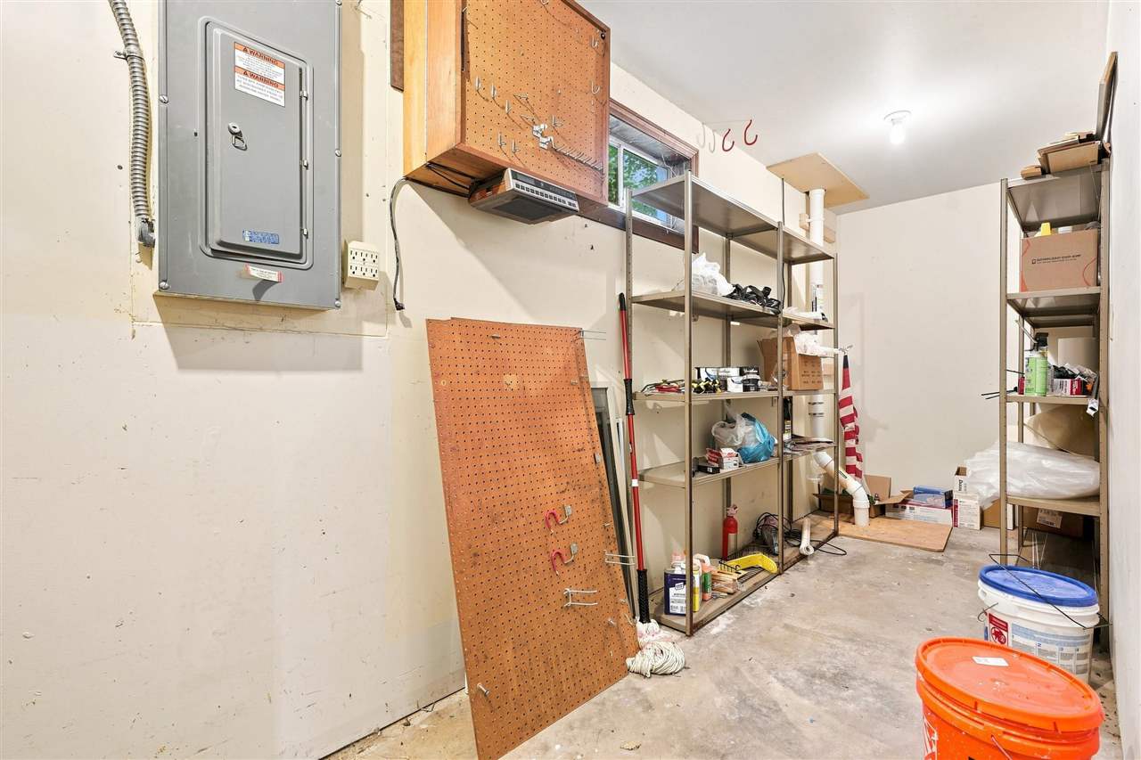 22 Wrexham Drive Iowa City IA 52246