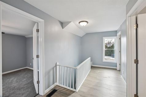 807 4th Street Victor IA 52347