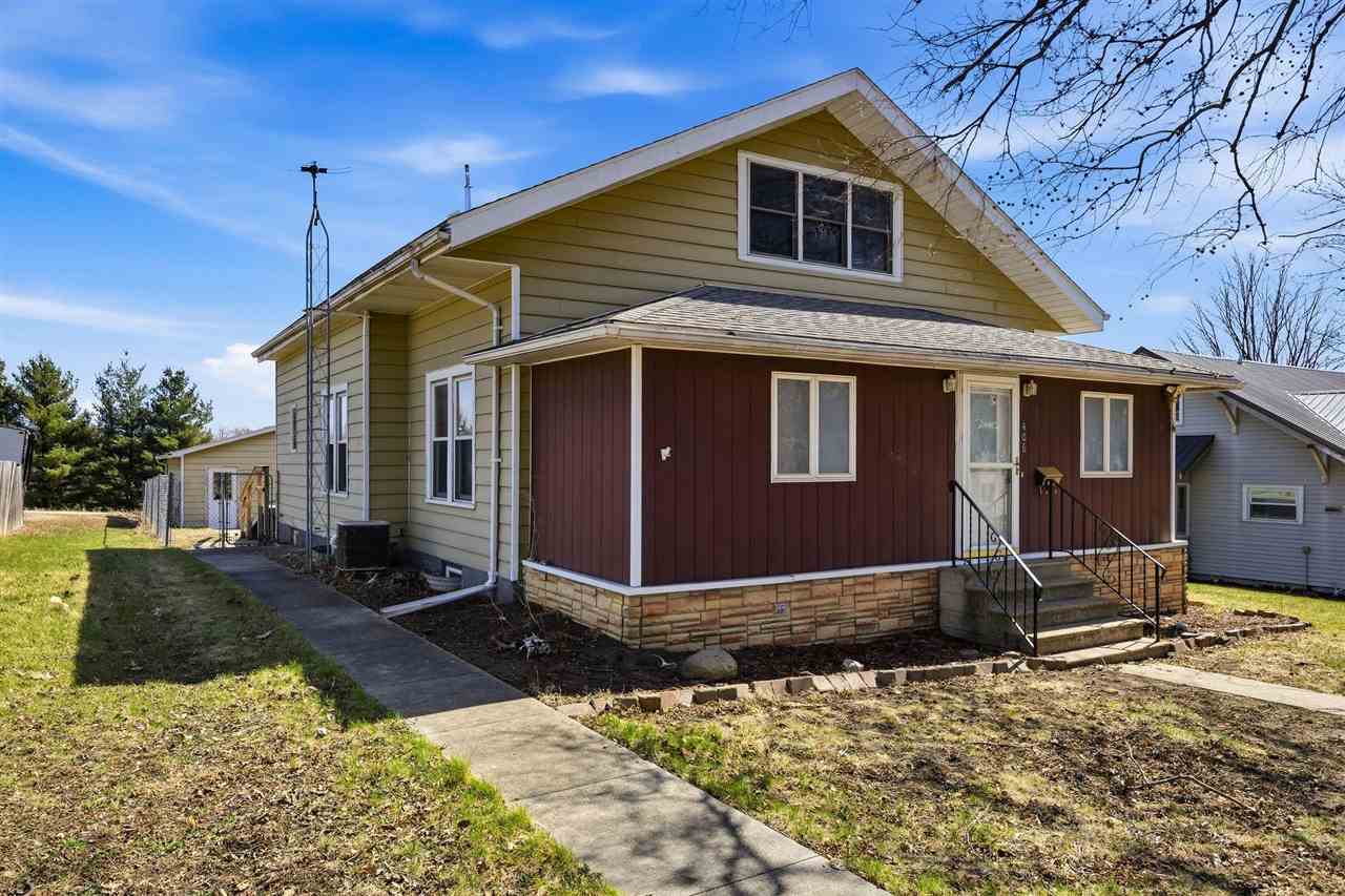 406 4th Street Deep River IA 52222