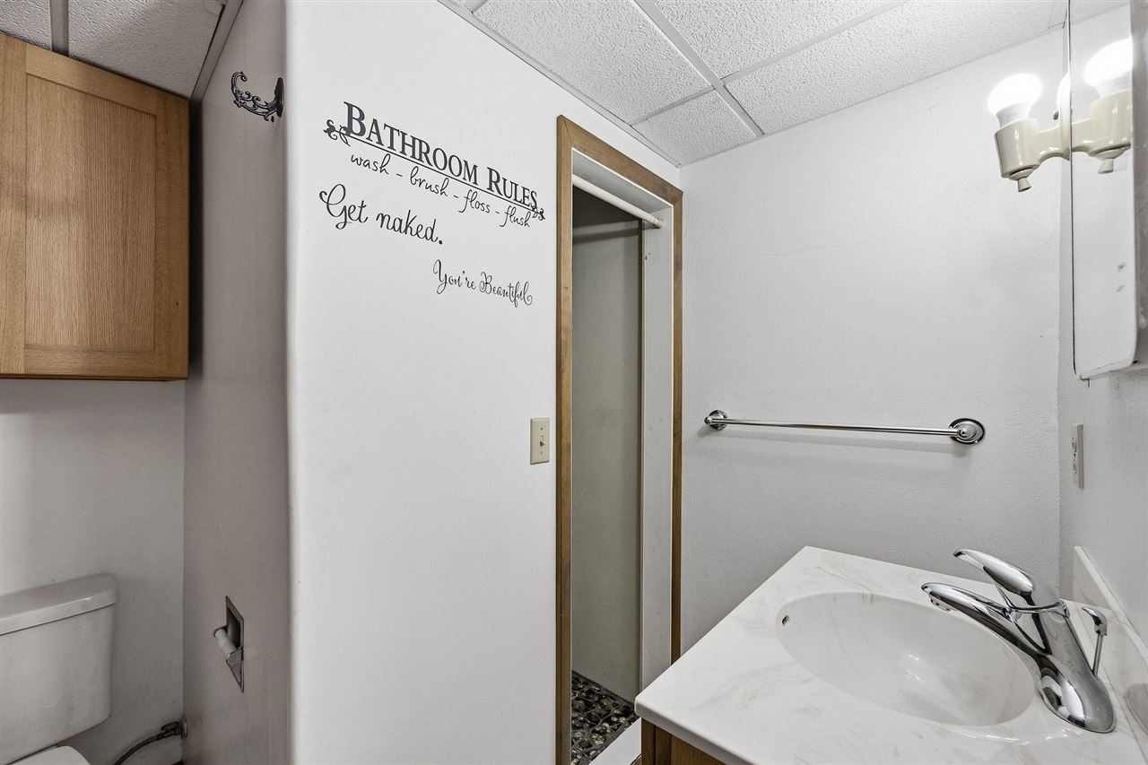 406 4th Street Deep River IA 52222