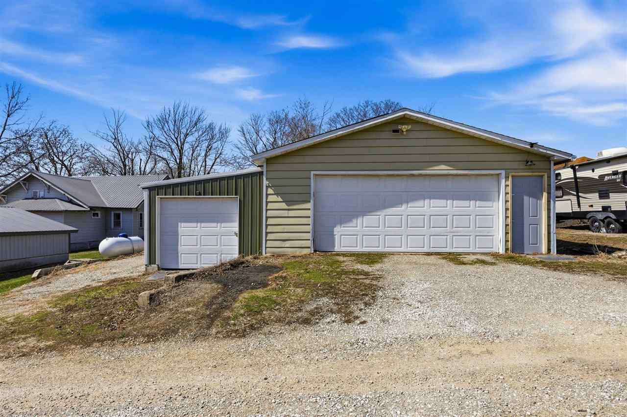 406 4th Street Deep River IA 52222