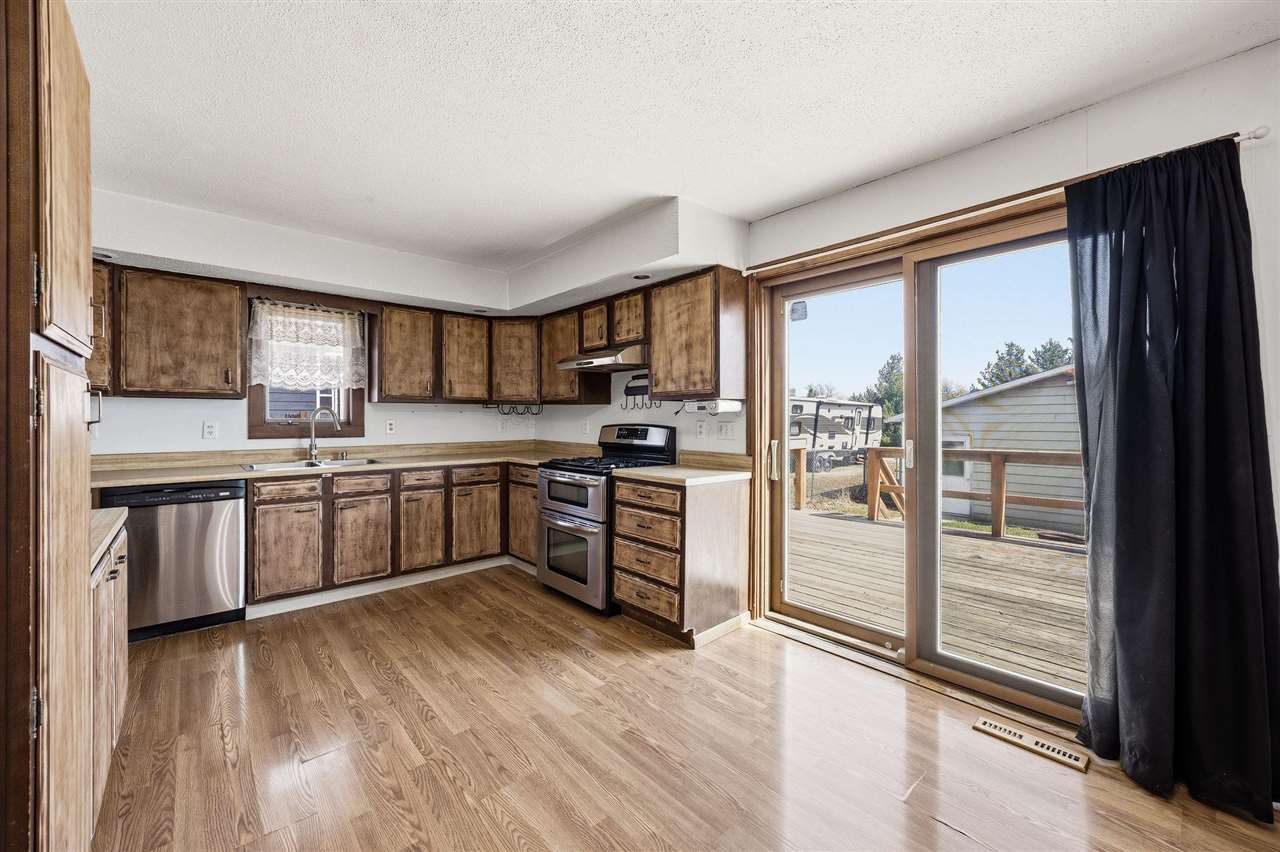 406 4th Street Deep River IA 52222