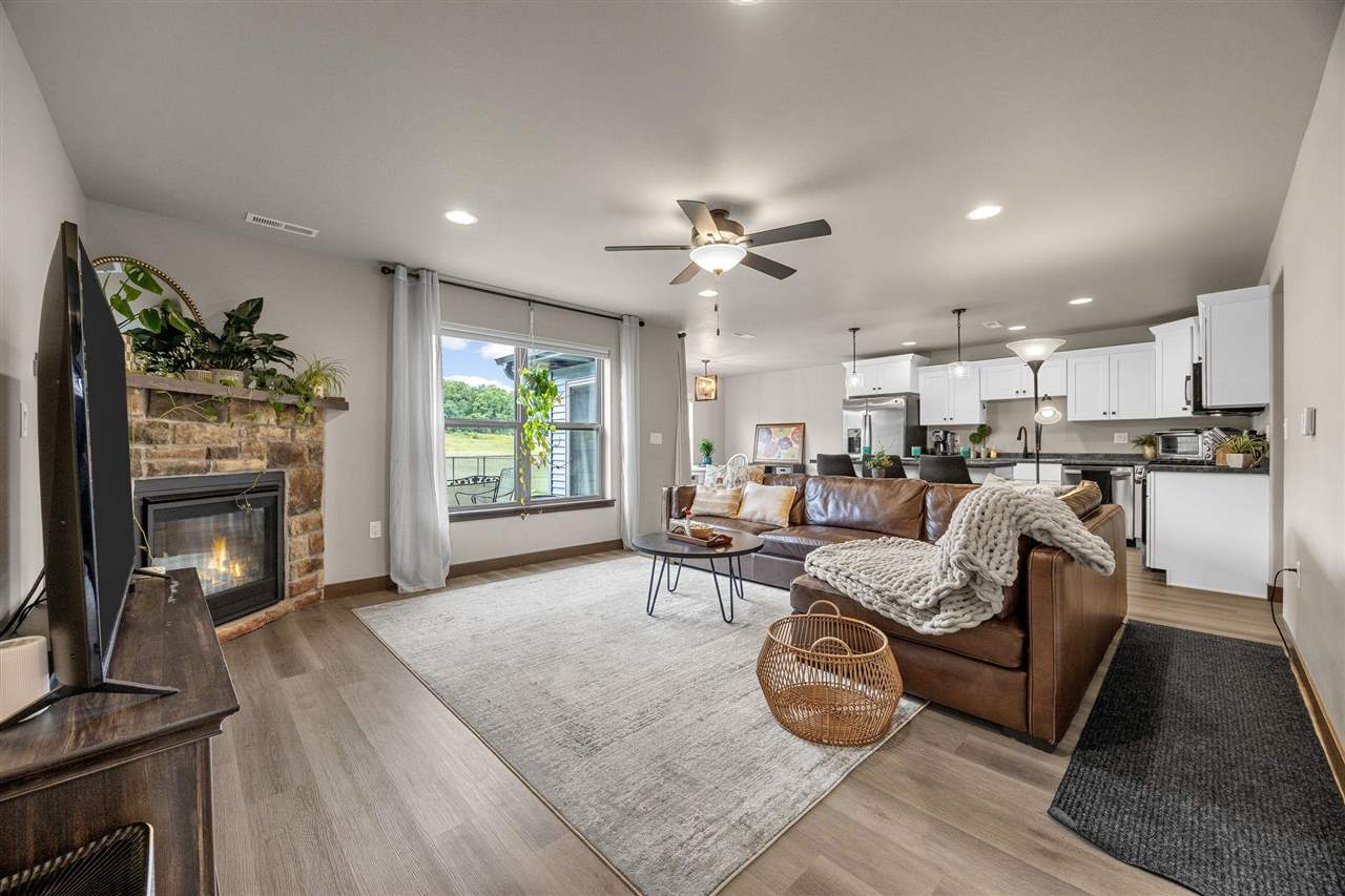 3300 Loethen Lane Coralville IA 52241