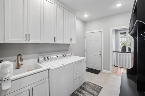 3703 Lacina Drive SW Iowa City IA 52240