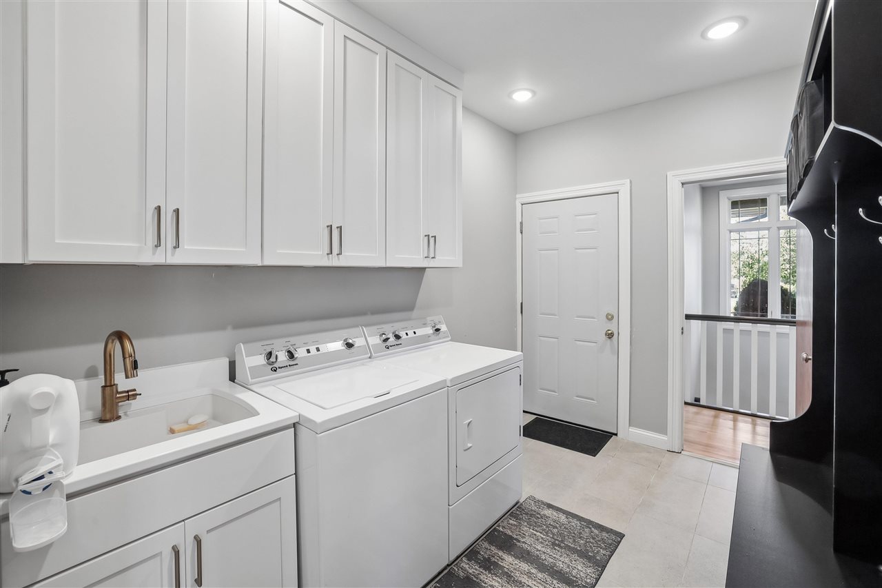 3703 Lacina Drive SW Iowa City IA 52240