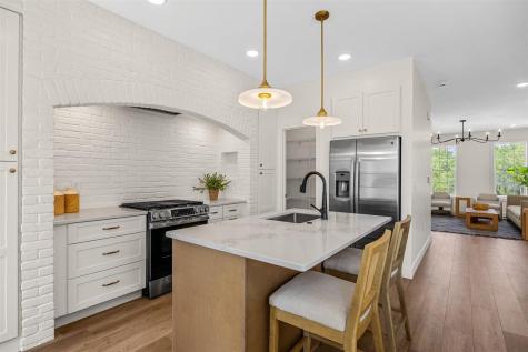 3014 Tommy Lane Coralville IA 52241