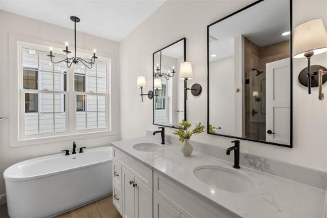 3014 Tommy Lane Coralville IA 52241