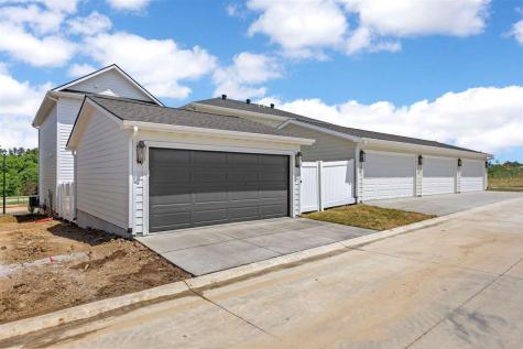 3014 Tommy Lane Coralville IA 52241
