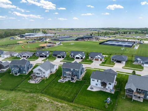 1350 E Tartan Drive North Liberty IA 52317
