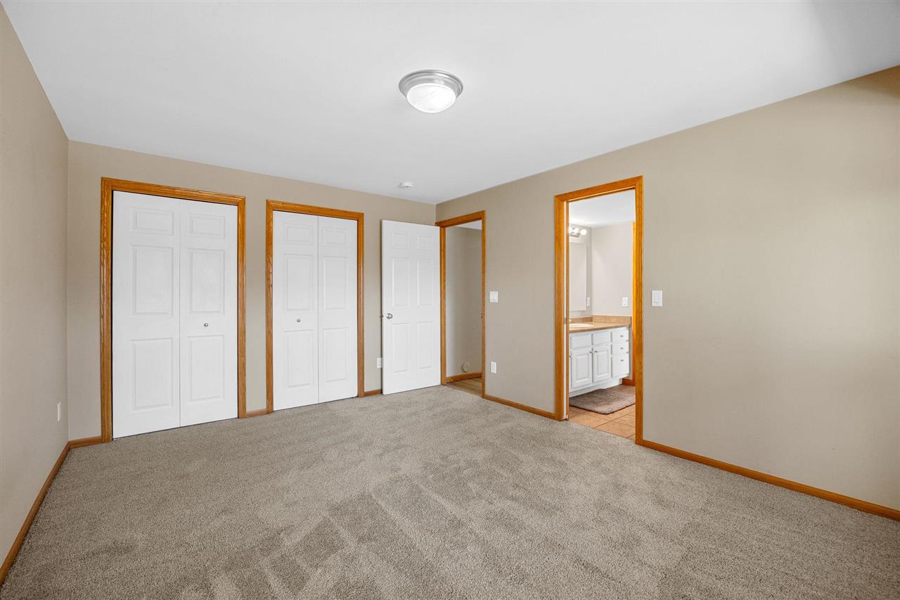 2084 Timber Lane Coralville IA 52241