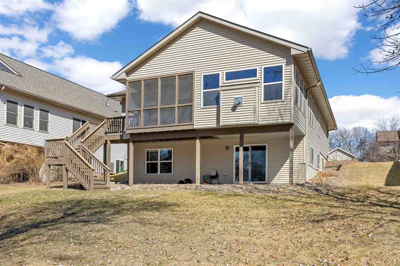 2084 Timber Lane Coralville IA 52241