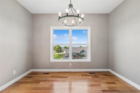 5012 SW Hay Field Court Cedar Rapids IA 52404
