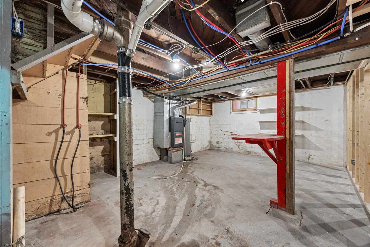 1005 10th Street SW Cedar Rapids IA 52404