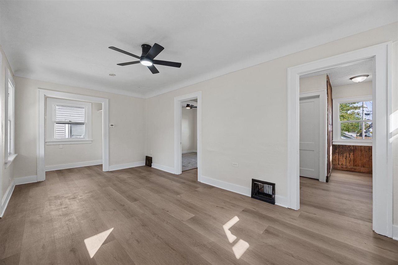 1005 10th Street SW Cedar Rapids IA 52404