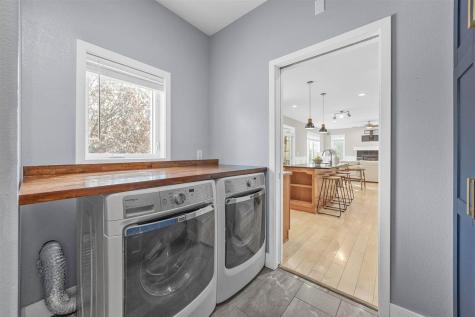 2265 Shropshire Circle Coralville IA 52241