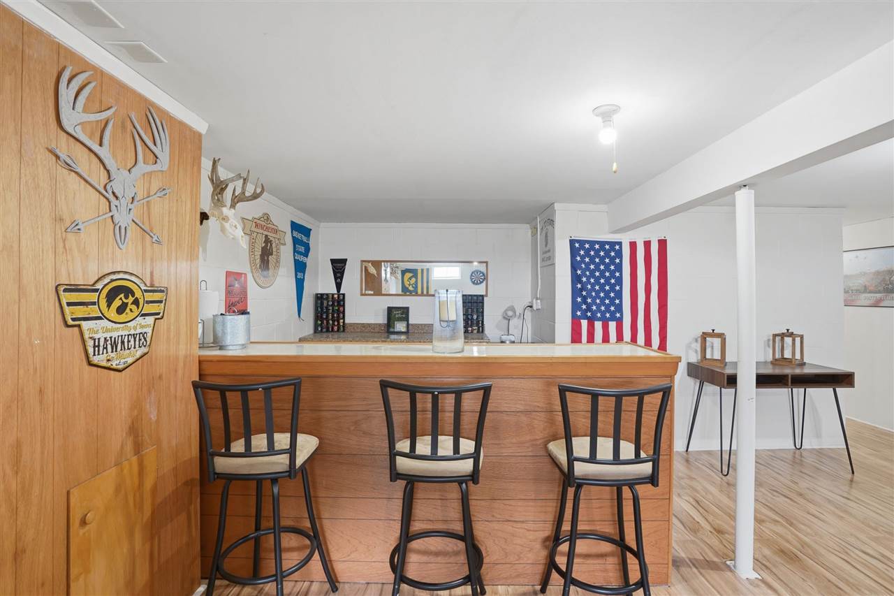 203 E Penn Street Williamsburg IA 52361