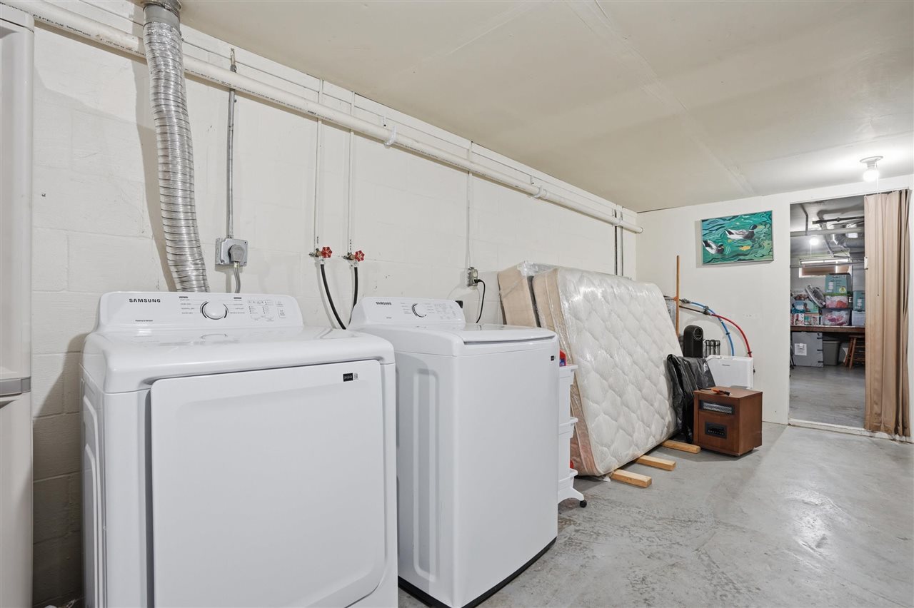 203 E Penn Street Williamsburg IA 52361