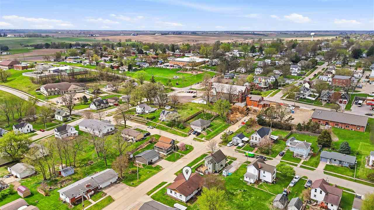 203 E Penn Street Williamsburg IA 52361