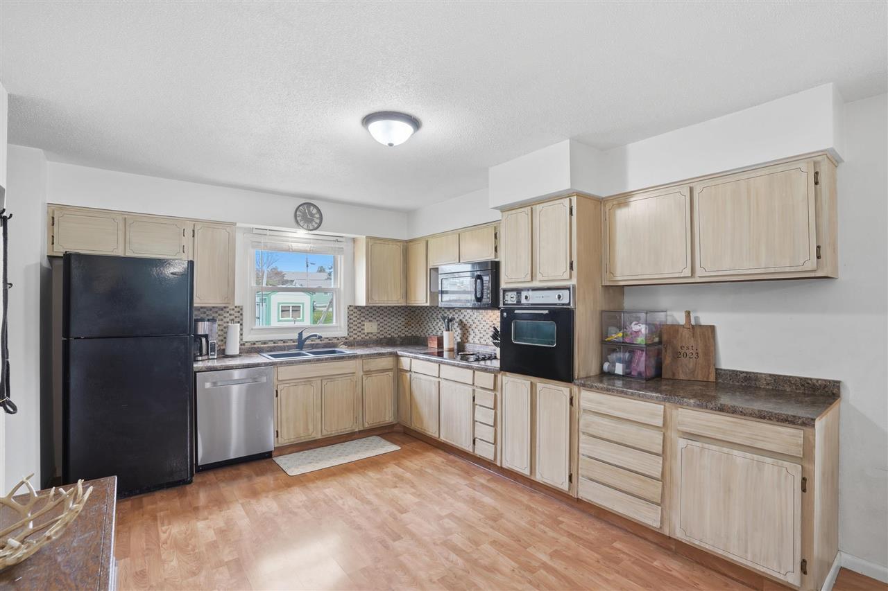 203 E Penn Street Williamsburg IA 52361