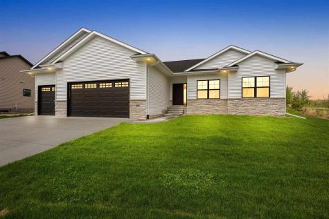 1296 Osage Lane North Liberty IA 52317