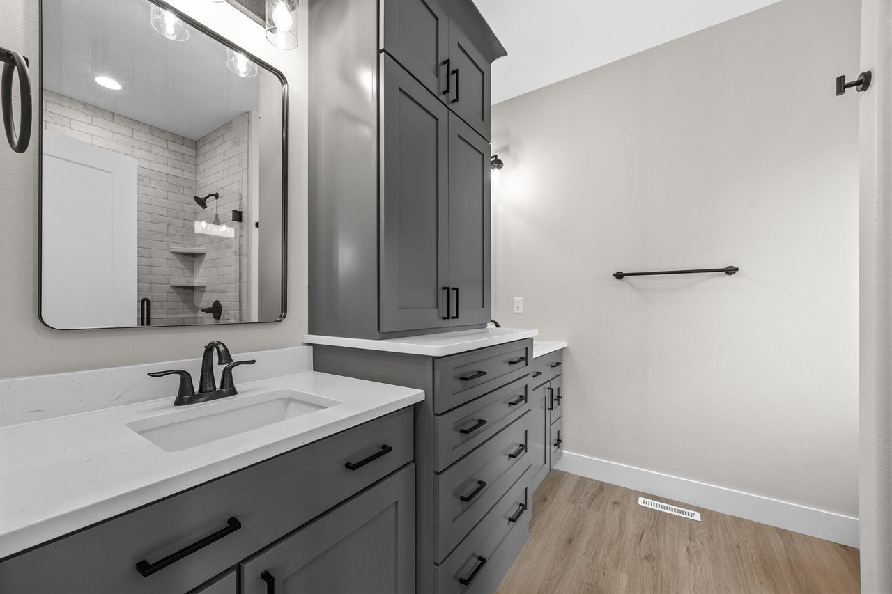 1296 Osage Lane North Liberty IA 52317