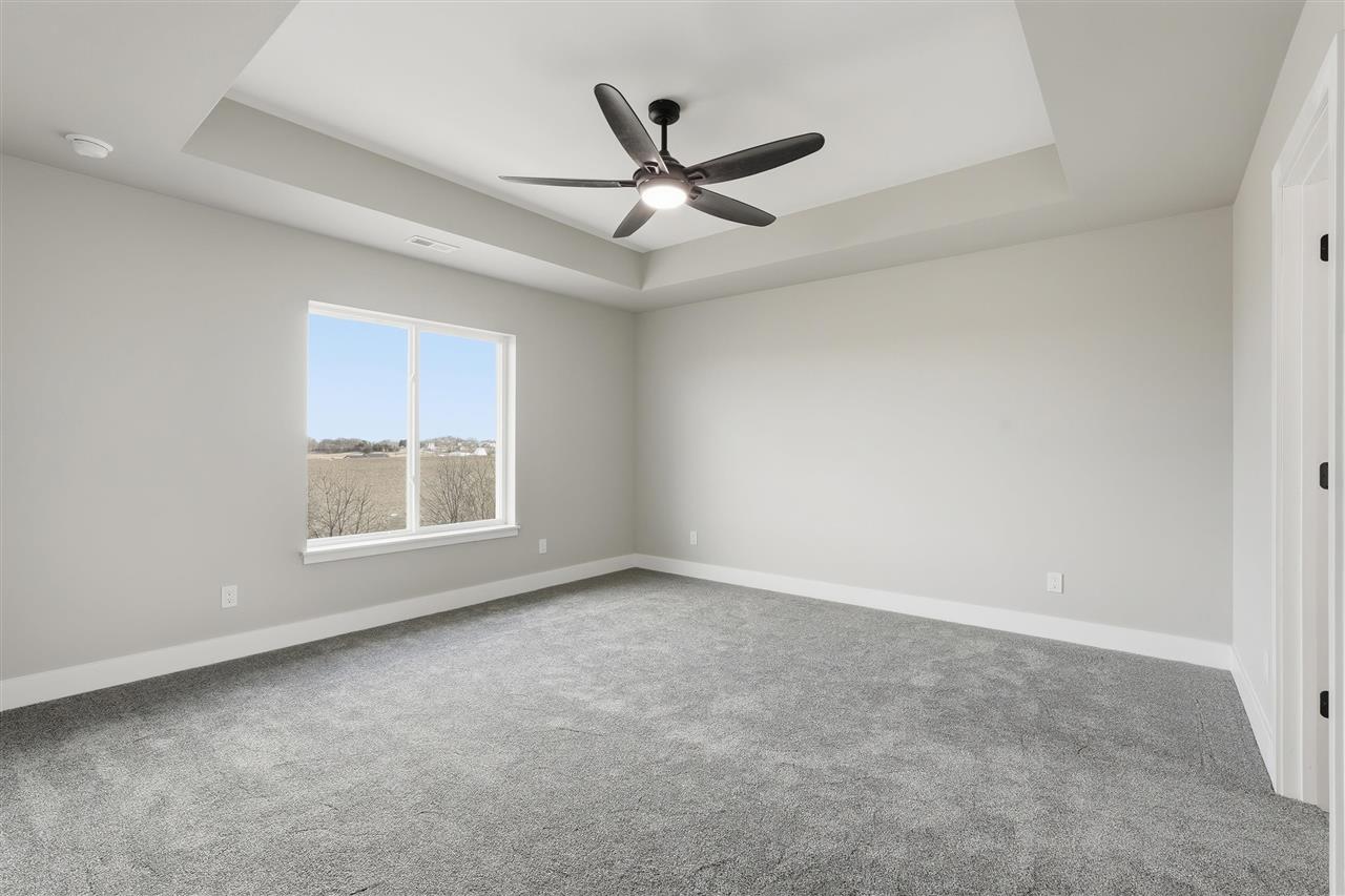 808 Crestview Drive Solon IA 52333
