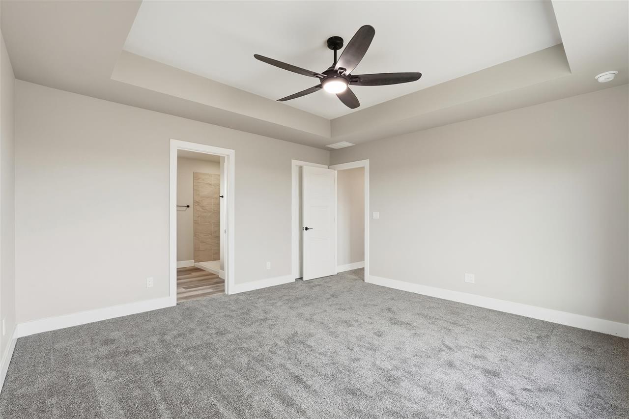 808 Crestview Drive Solon IA 52333