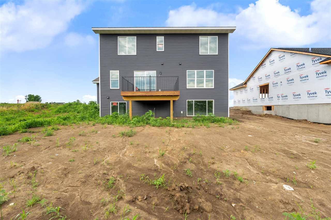 808 Crestview Drive Solon IA 52333