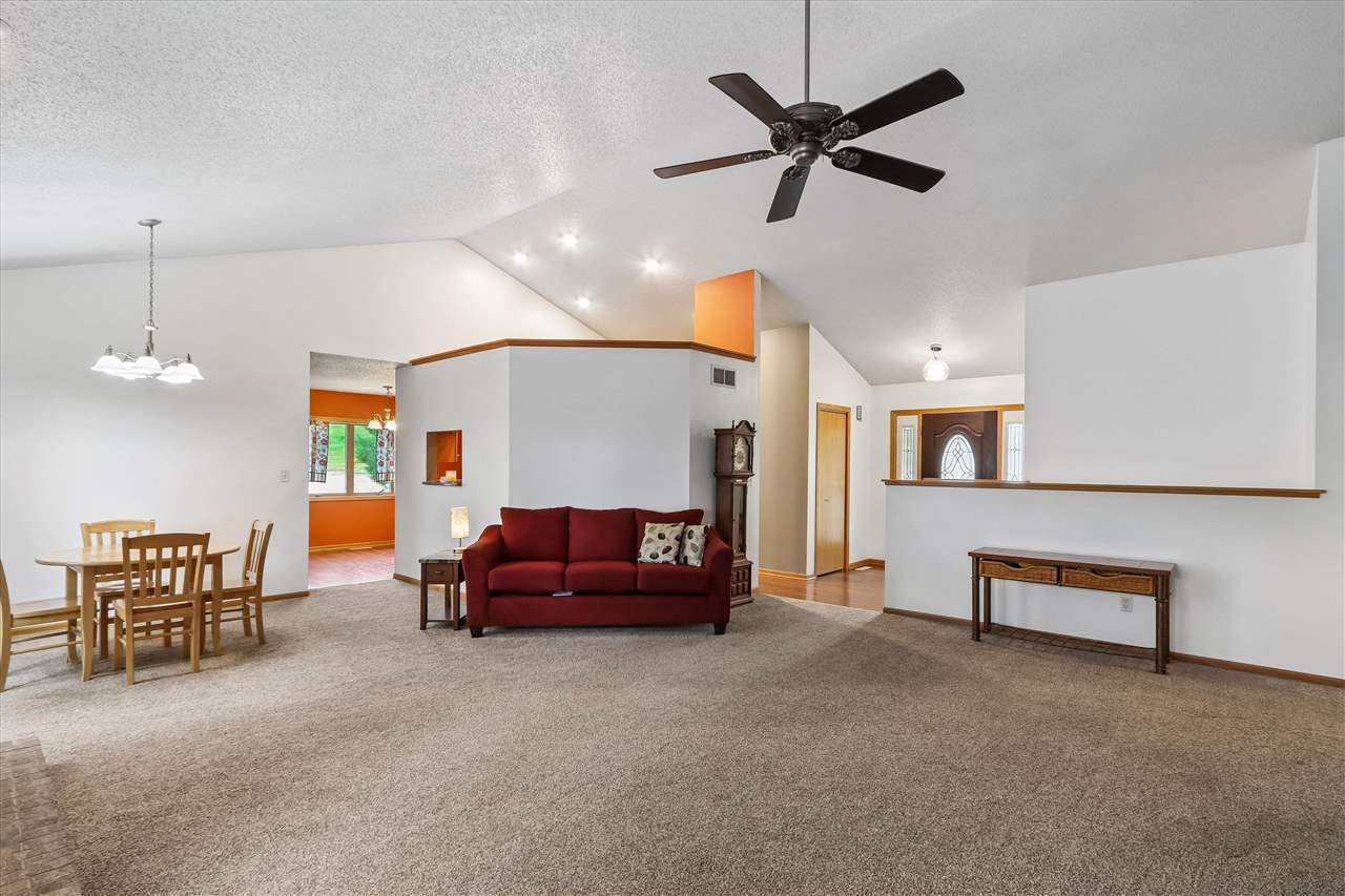 228 Scott Drive West Branch IA 52358